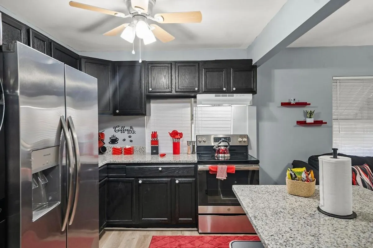 Central Rva Home 4 Bed, 3 Bath Getaway! Richmond 0*,